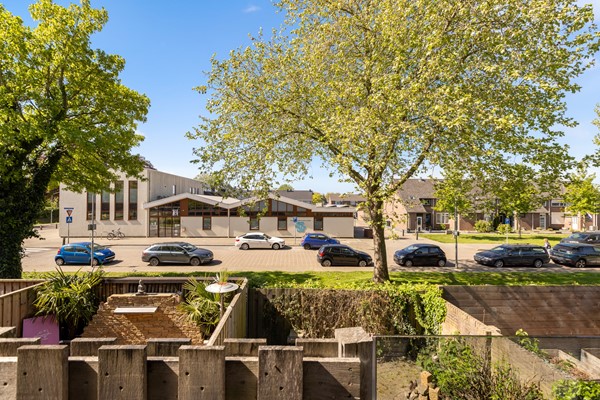 Foto - Te koop: Drive-in woning in Fijnaart!